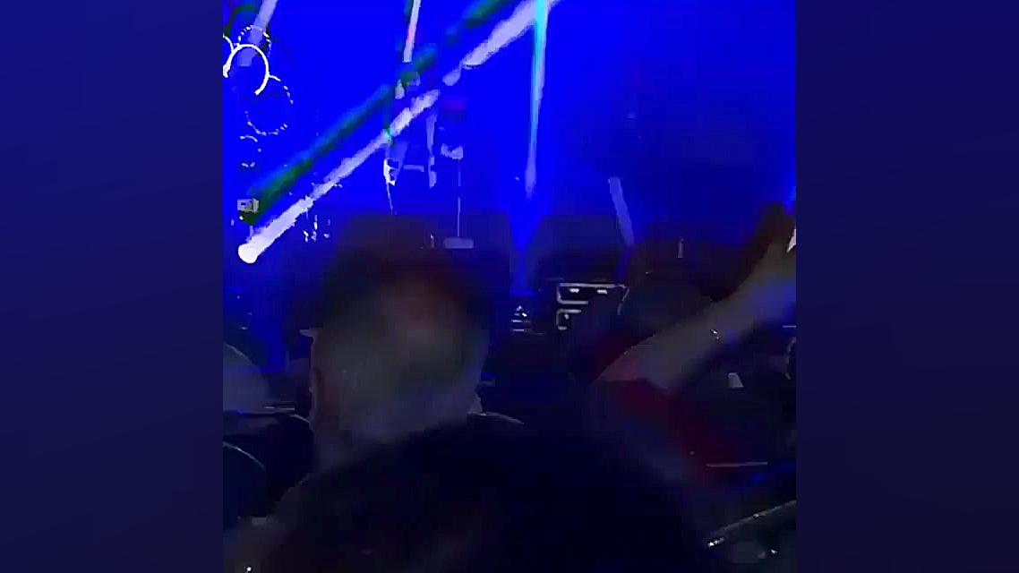 وقتی امیر مقاره گریه میکنه و ر...