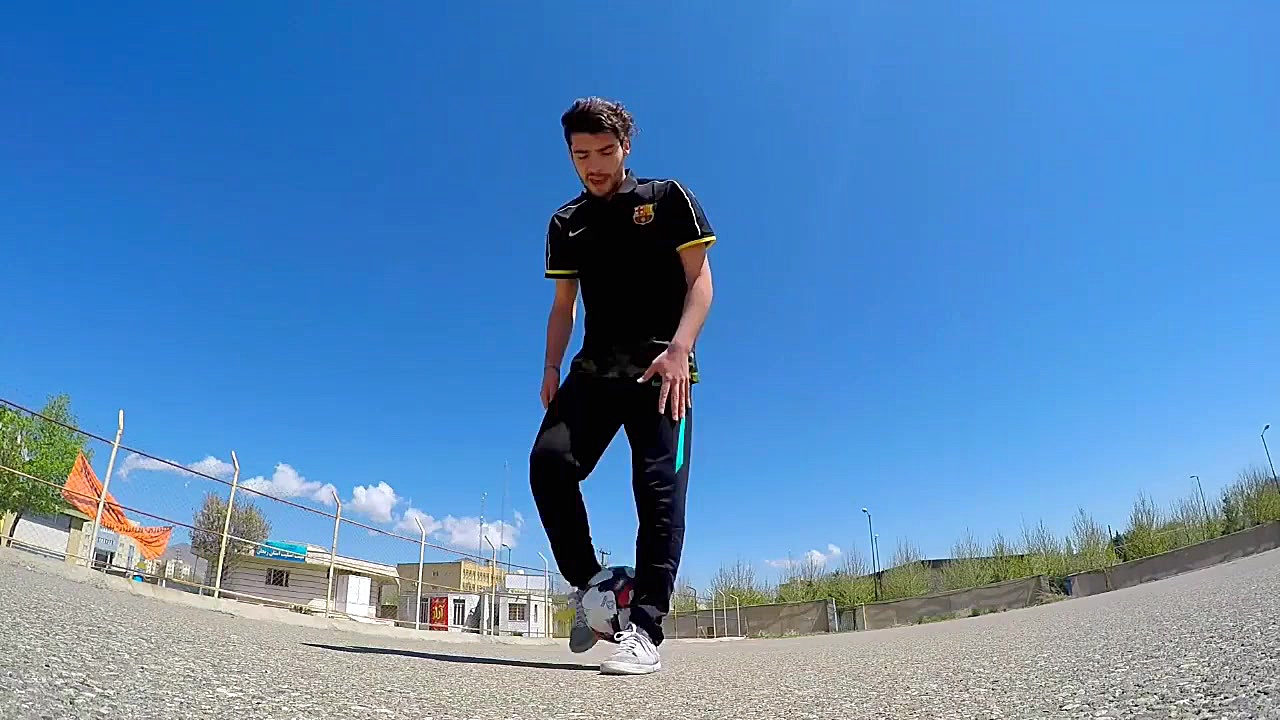  2 آموزش فریستایل فوتبال (حرکت...