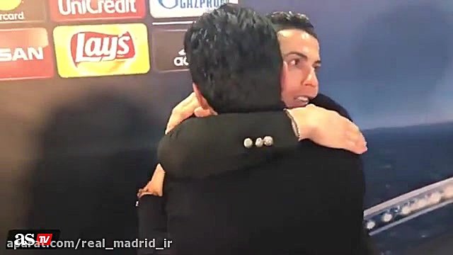 بوفون در آغوش رونالدو!