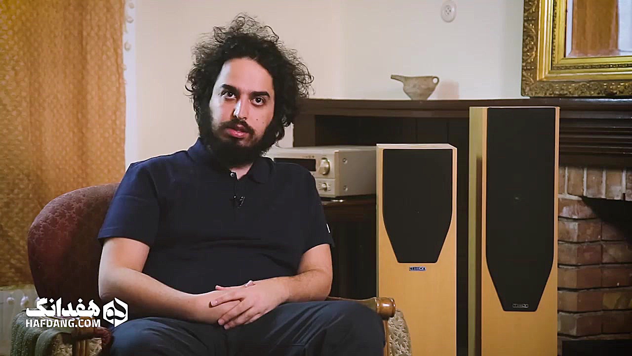 منظرهٔ نگاه سیاوش کامکار و رکس...