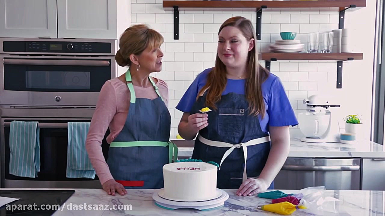 Left Handed Cake and Cupcake D...