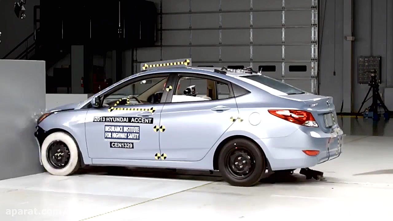 تست تصادف هیوندای اکسنت 2017