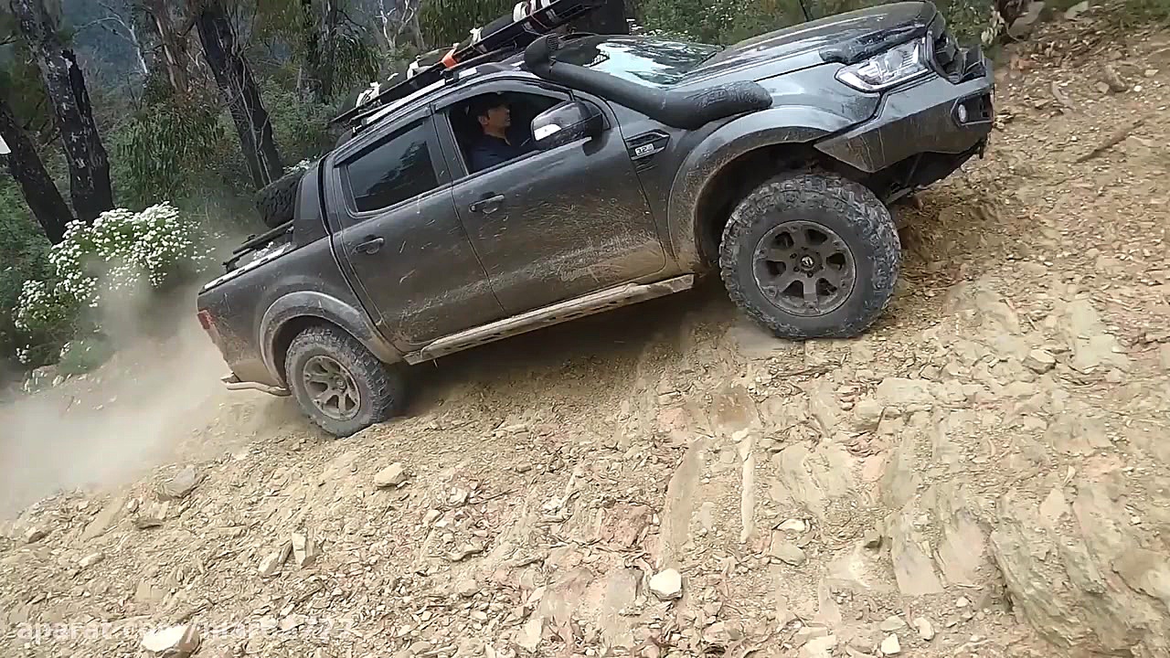 مقایسه آفرود فورد رنجر و تویوت...