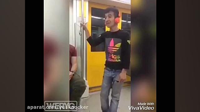 او رقص را از زمین های خاکی شرو...