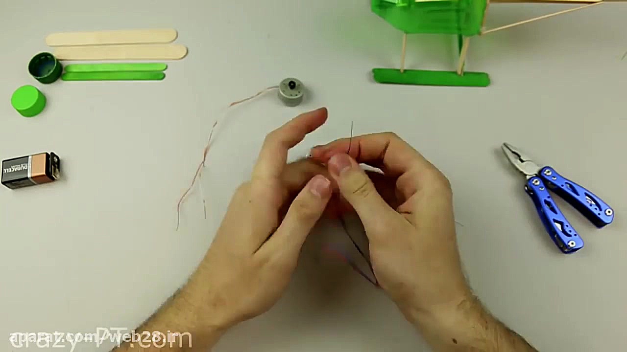 آموزش ساخت یک هلیکوپتر  (هلی ک...