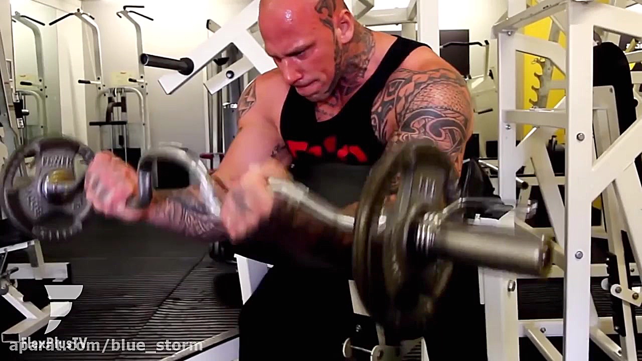 اسکات ادکینز در برابر مارتین ف...