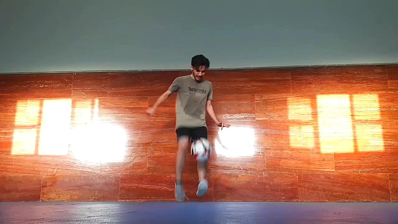 حرکات باورنکردنی فریستایل فوتب...