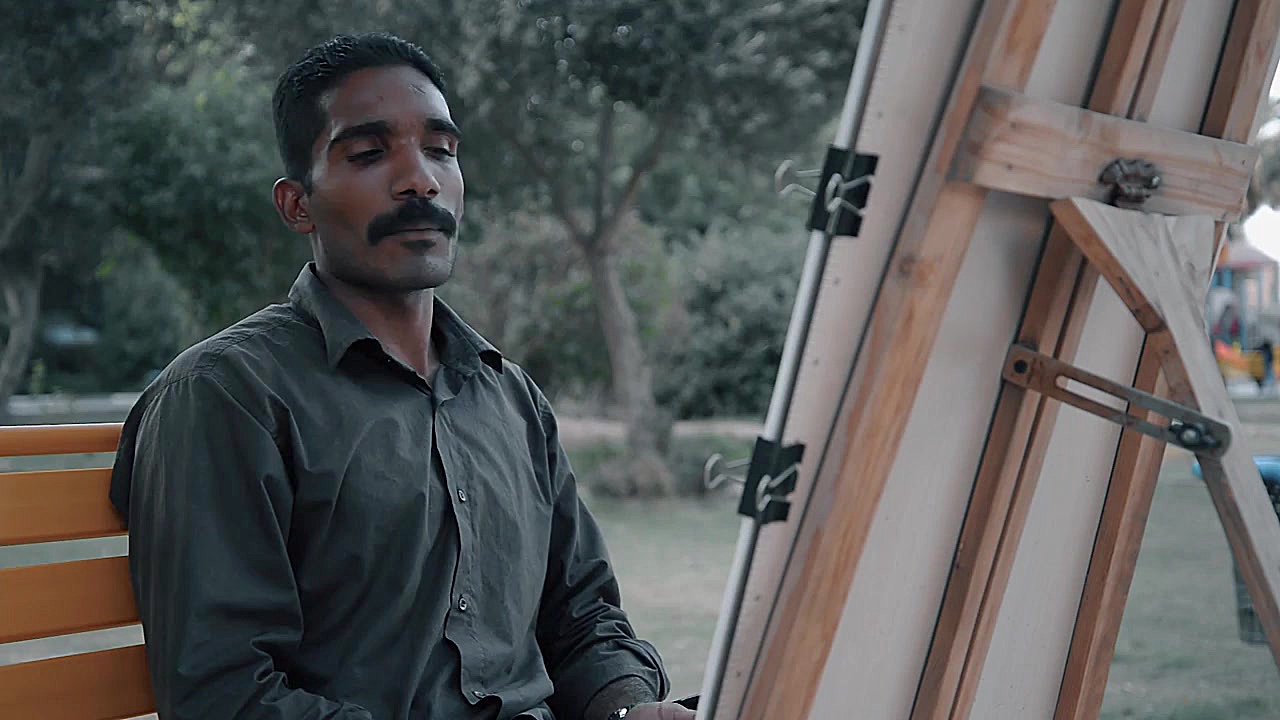 قهرمان من  ماه عسل  سید احمد