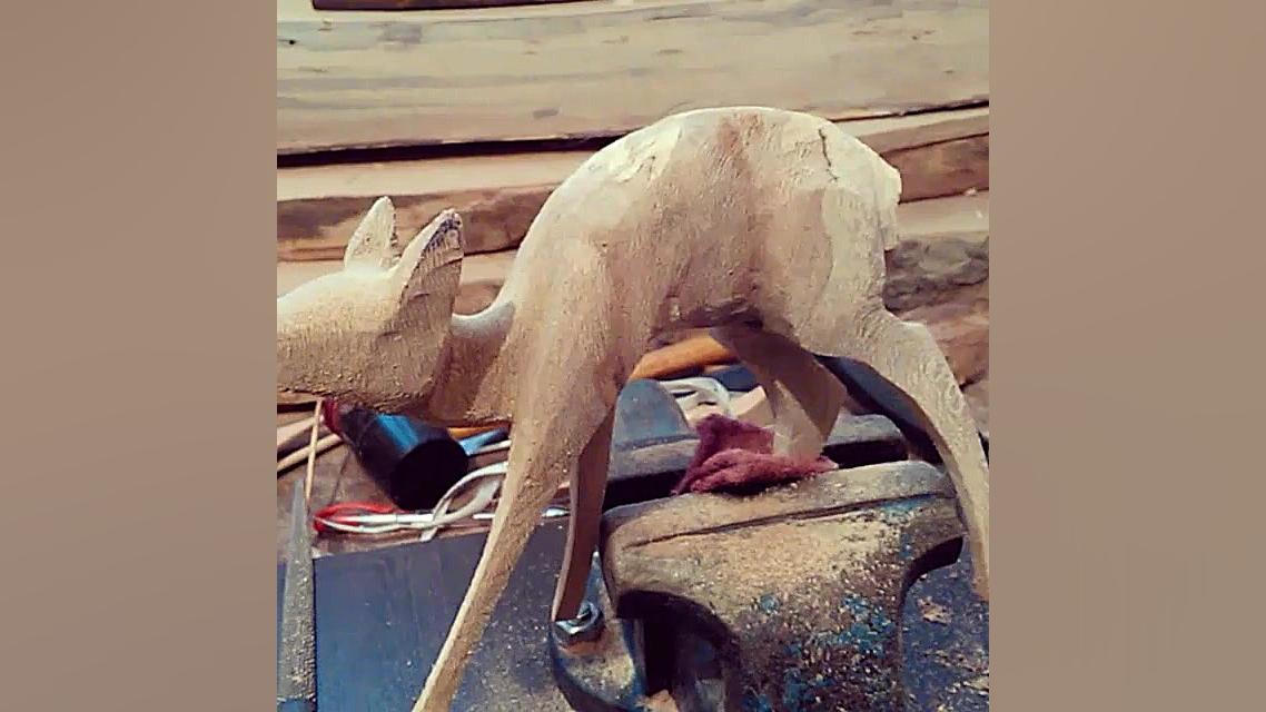 مجسمه سازی با چوب.پورشیخ.pours...