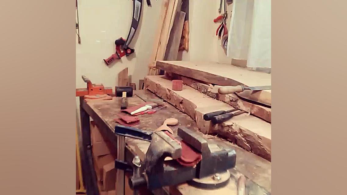 مجسمه سازی با چوب.پورشیخ.pours...