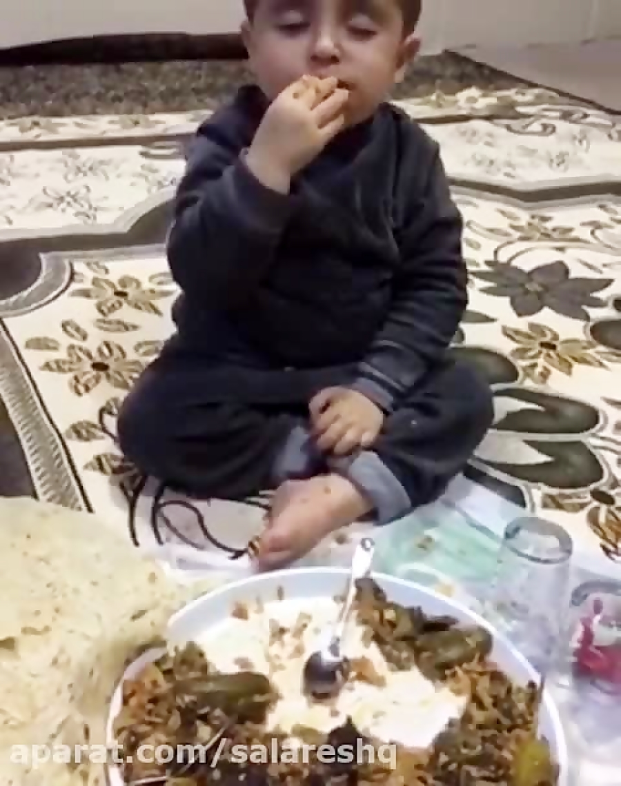 فوق عجیب این نی نی کوچولو فقط...