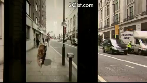 هیولا و شهاب سنگ در ایستگاه ات...