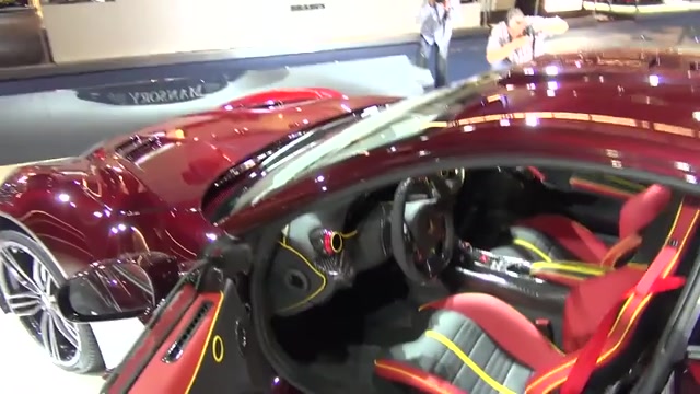 بازدید از غرفه منصوری در نمایش...