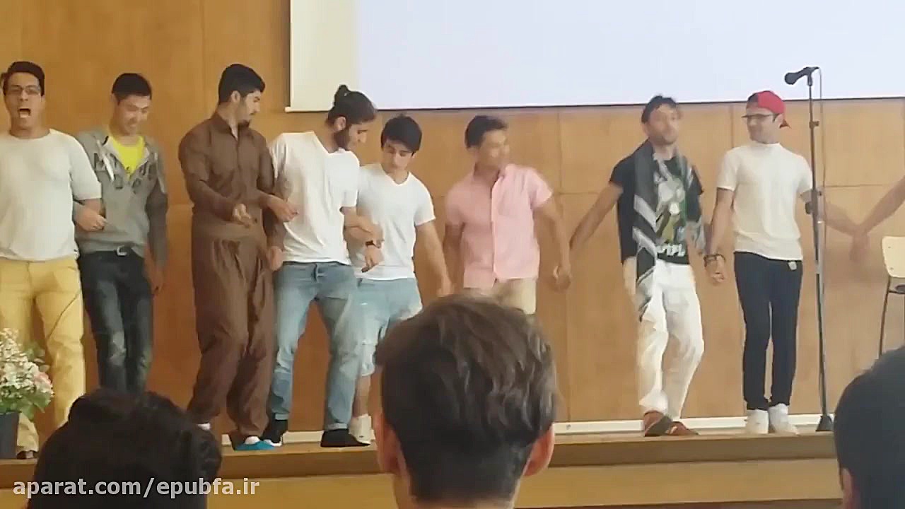 رقص کردی بچه های افغان در سوئد