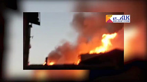 تلاش برای مهار آتش سوزی مسجد ج...