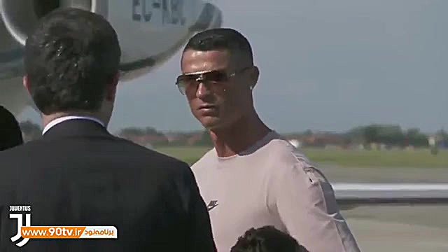 ورود رونالدو به تورین و حضور د...