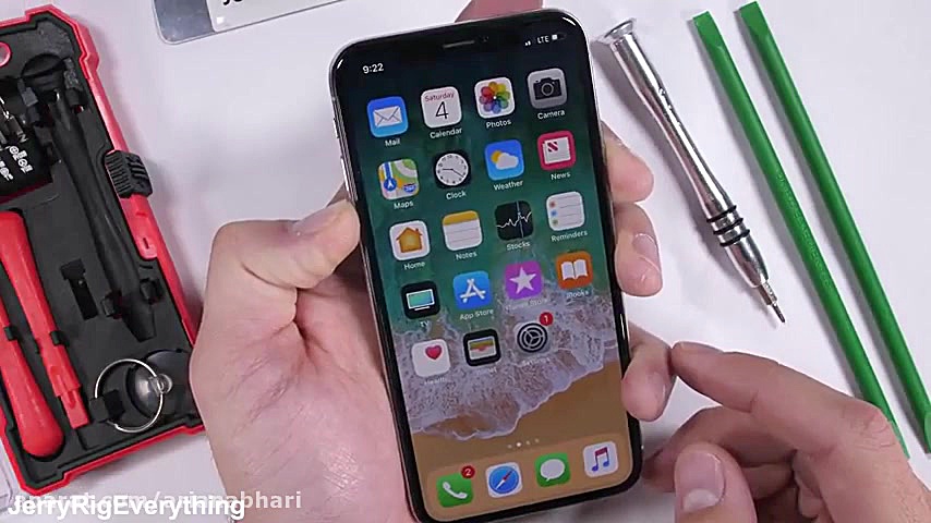 کالبدشکافی آیفون ایکس