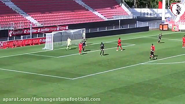 گل زیبای علی قلی زاده در بازی...