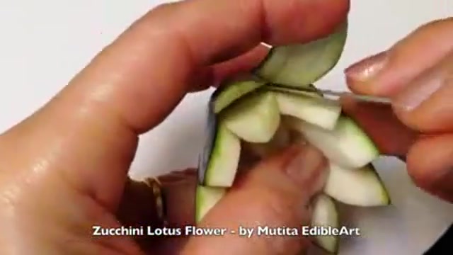 آموزش سفره آرایی  خیار