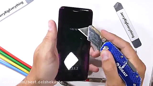 تست مقاومت گوشی Oppo Find X 36...