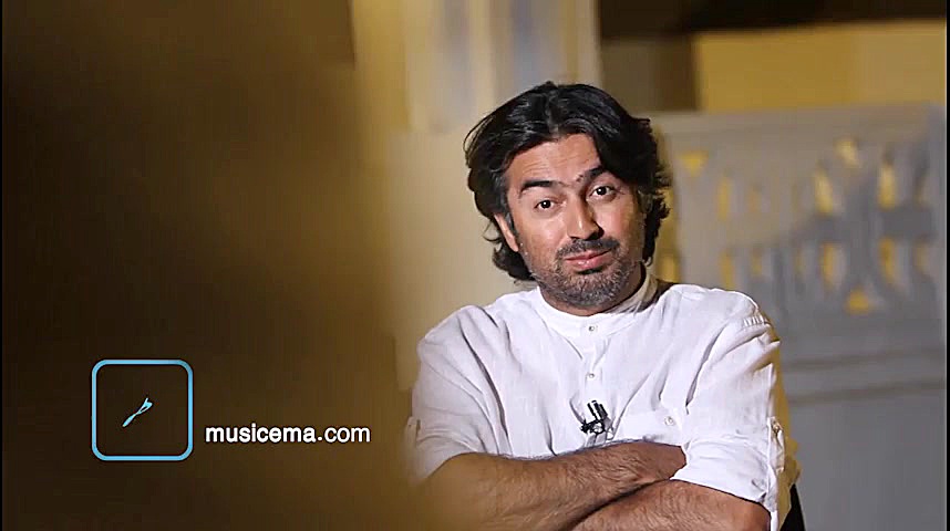 گفتگو با پرواز همای