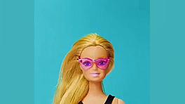 هتفون باربی خیلی ساده تازه یک...