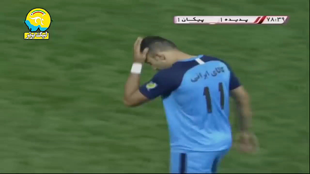 سوپر گل تماشایی محمد قاضی به پ...