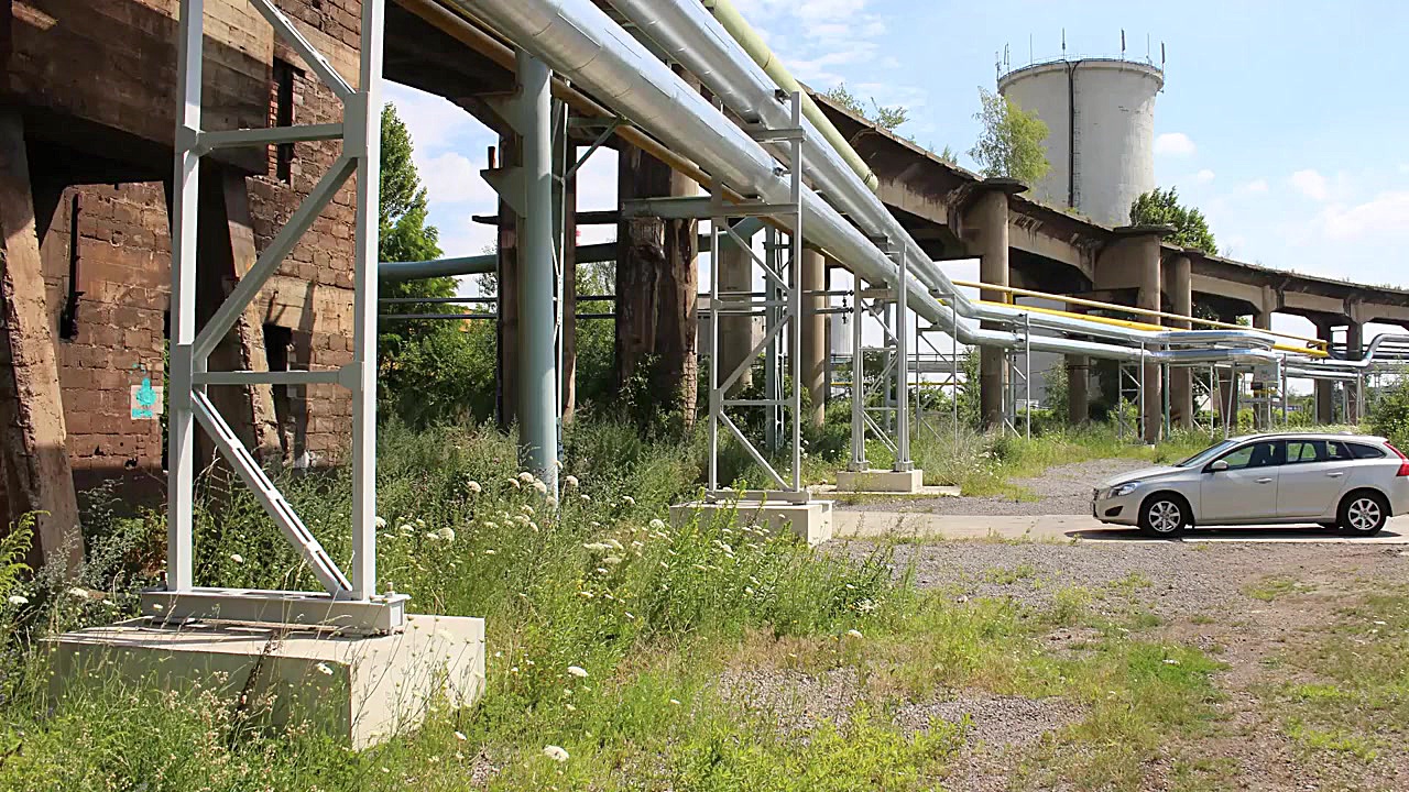 افشای اسرار شهر آهن کمونیست ها...