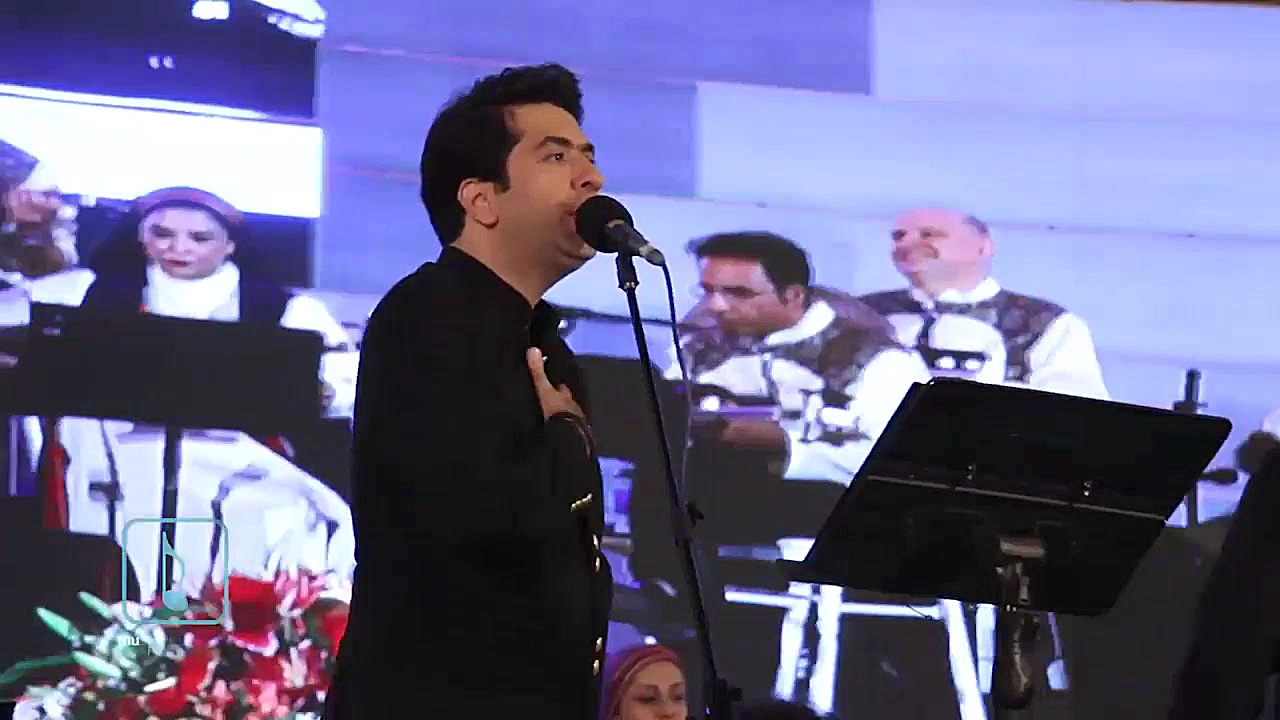 کنسرت خیابانی محمد معتمدی  9 ش...