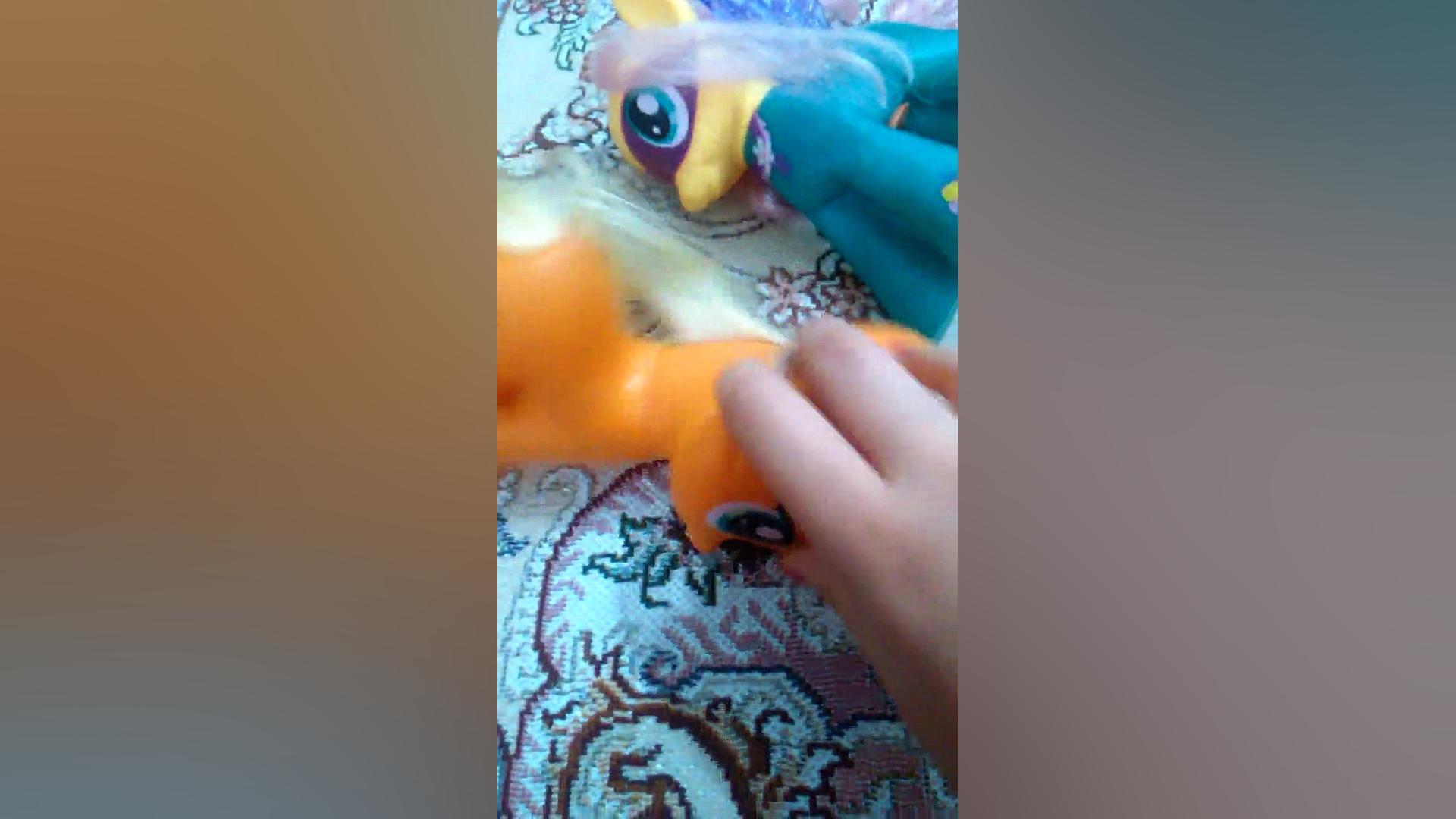 اگه من خوابیده باشم و پونی هام...