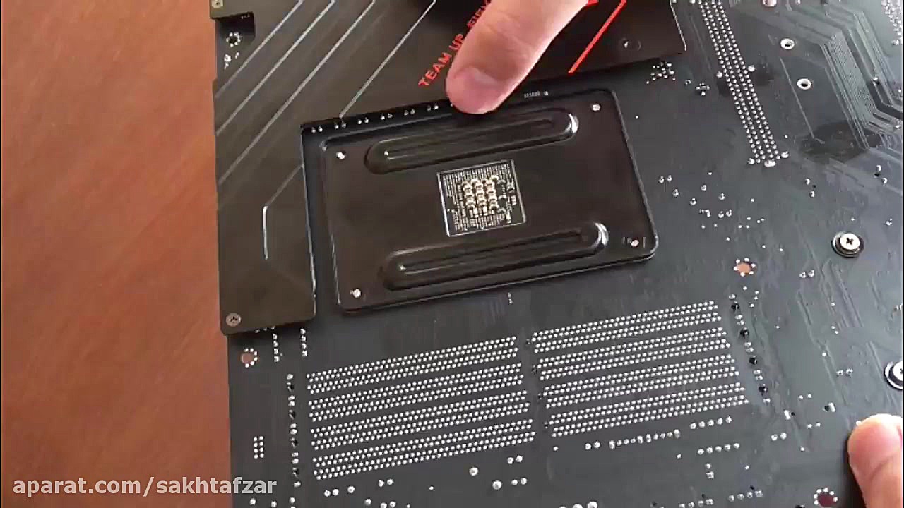 ویدیو جعبه گشایی مادربرد GIGAB...