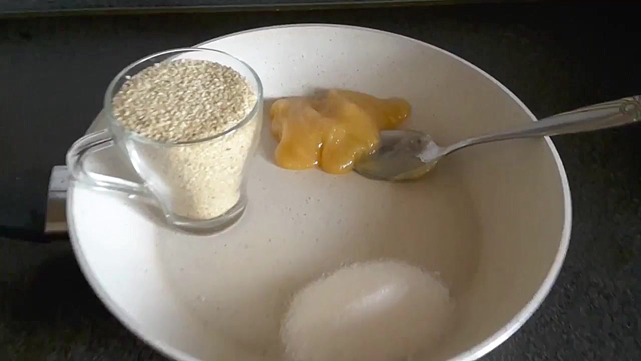 حلوای کنجد  سوهان کنجدی