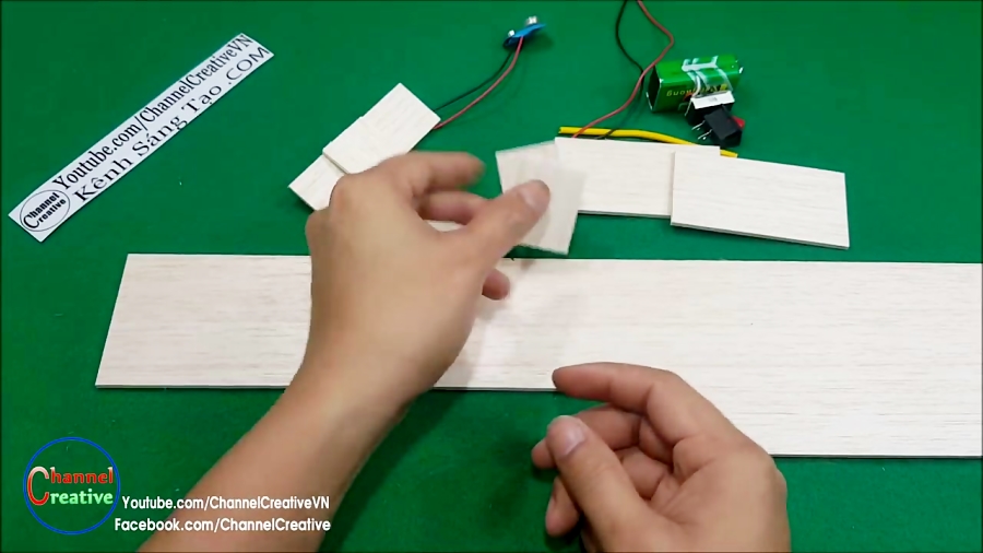 How to make a mini Voltmeter Circuit Diagram