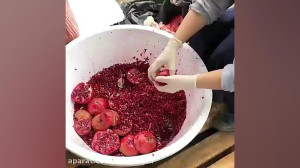 طرز تهیه رب انار به روش خانگی