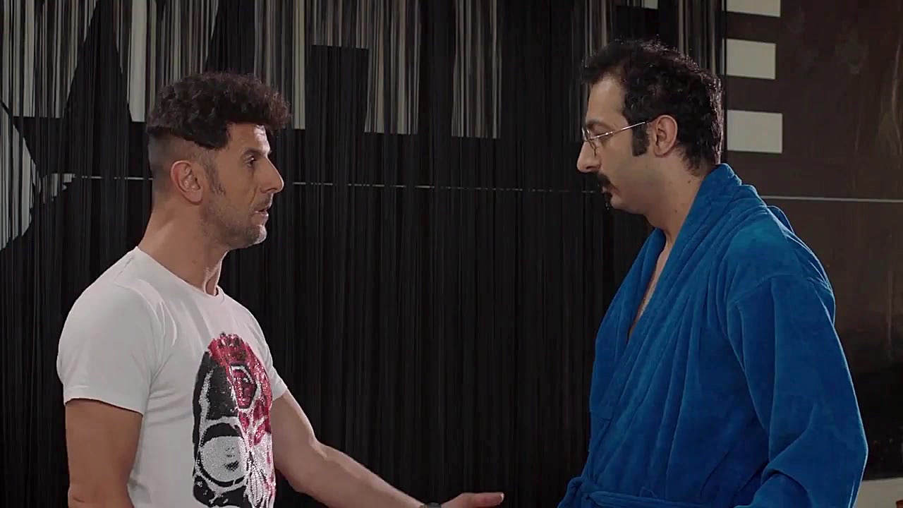 سکانس خنده دار ساخت ایران 2 قس...