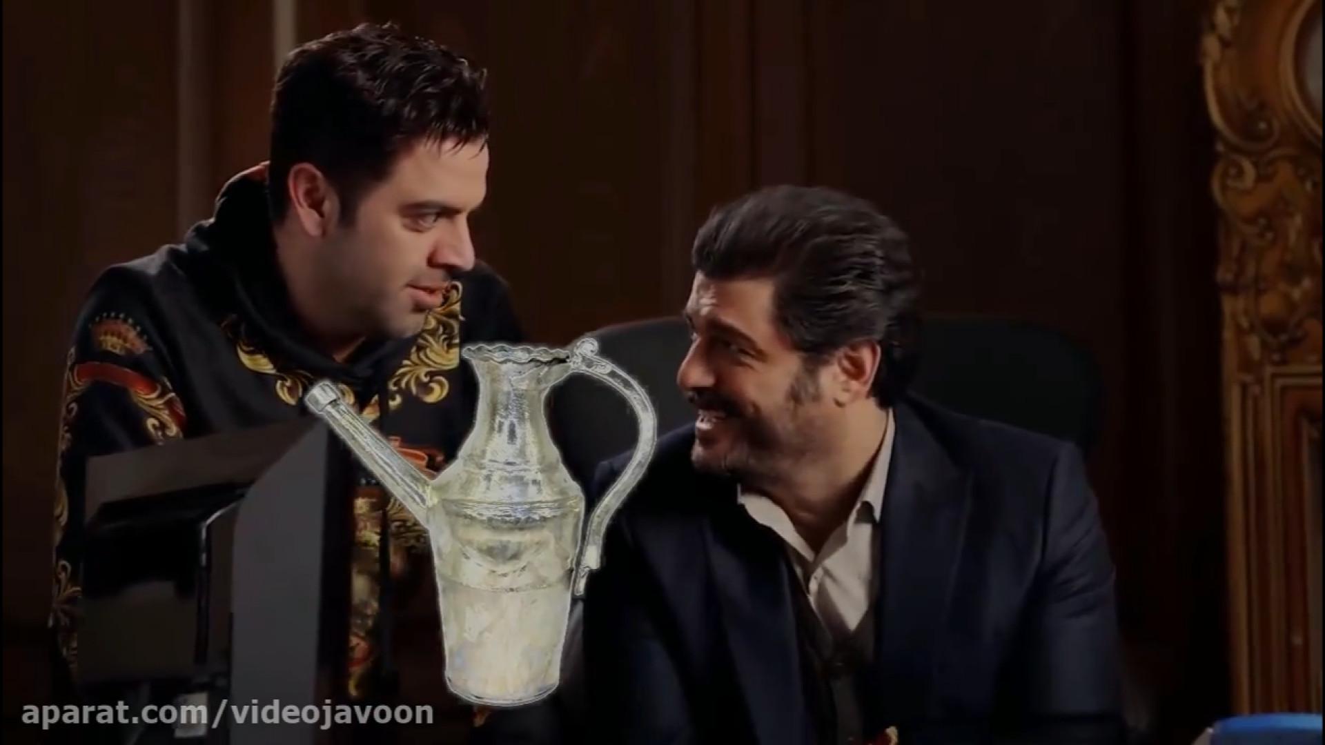 داوود چرتکه و آفتابه در فیلم د...