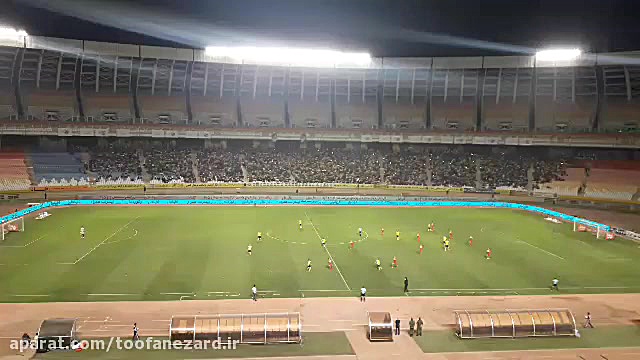 تشویق ایسلندی هواداران سپاهان...