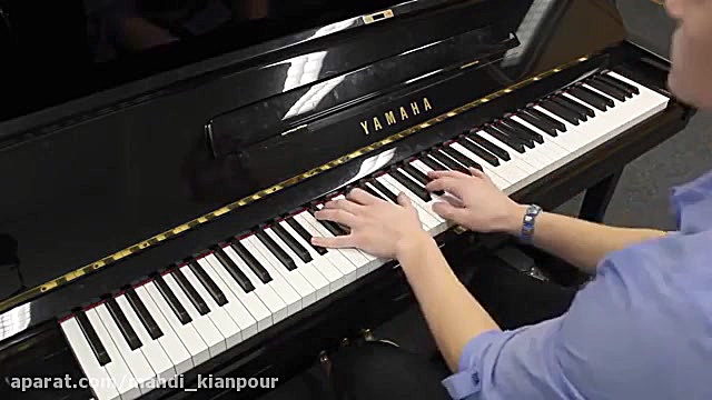 پیانو آهنگ جهان دیوانه از گری...