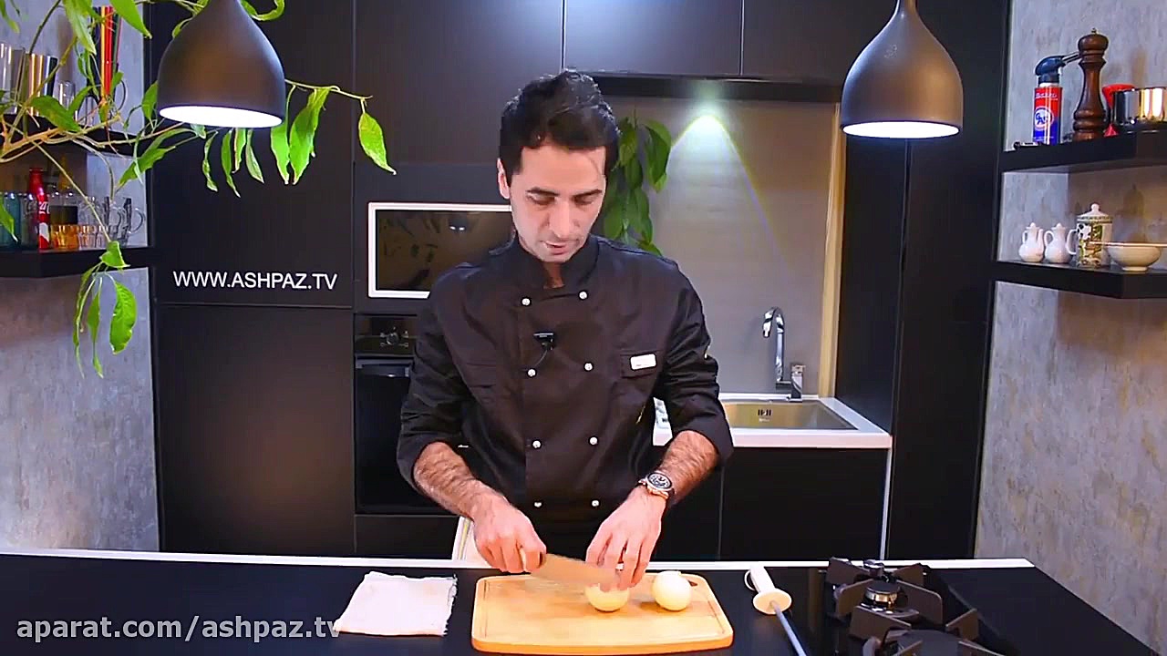 نحوه خرد کردن پیاز به دو روش ن...