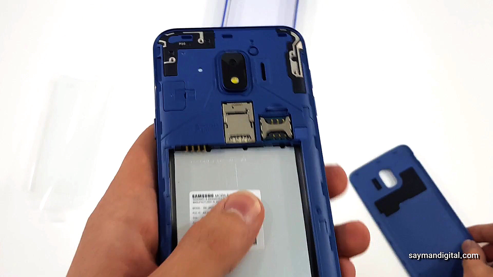 جعبه گشایی از سامسونگ گلکسی J2...