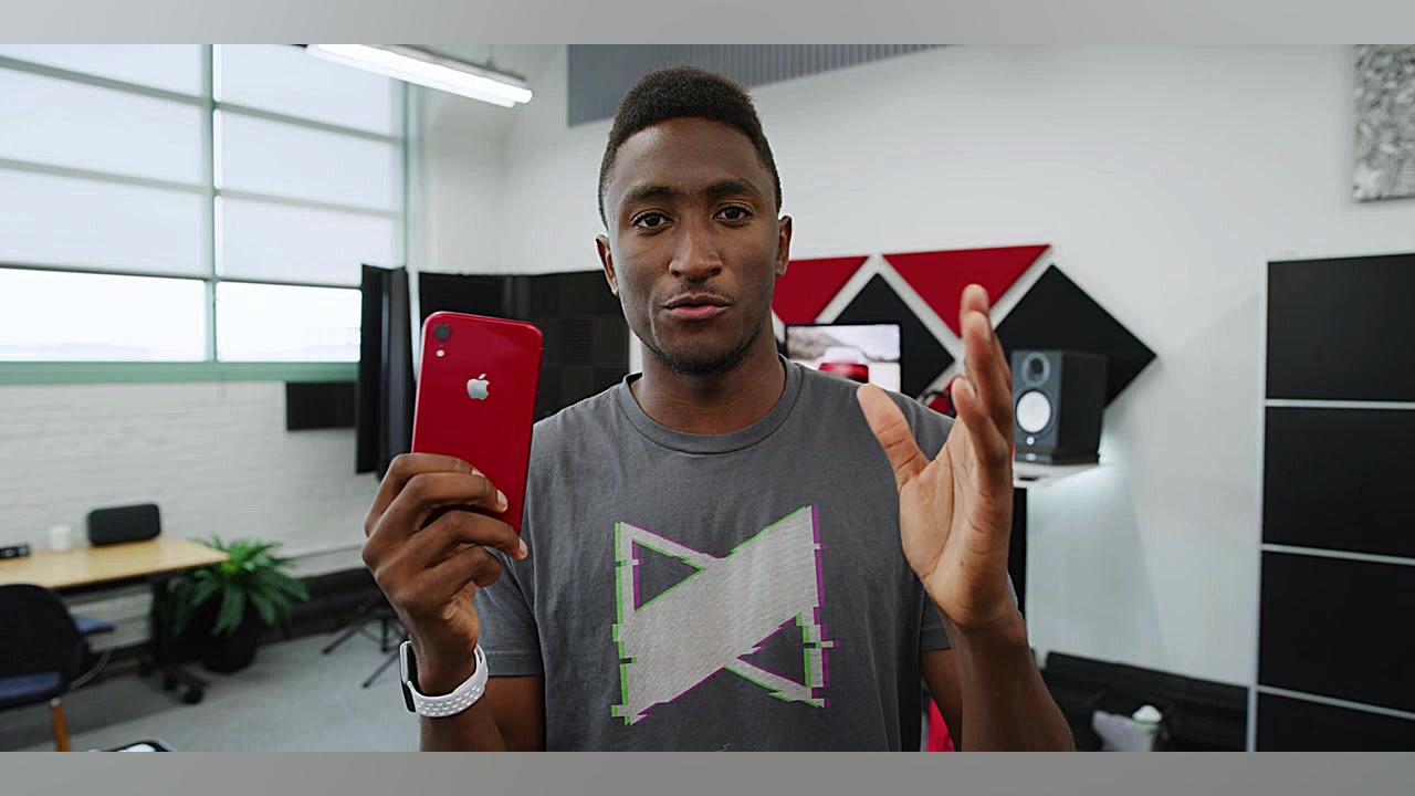 آنباکسینگ آیفون Xr