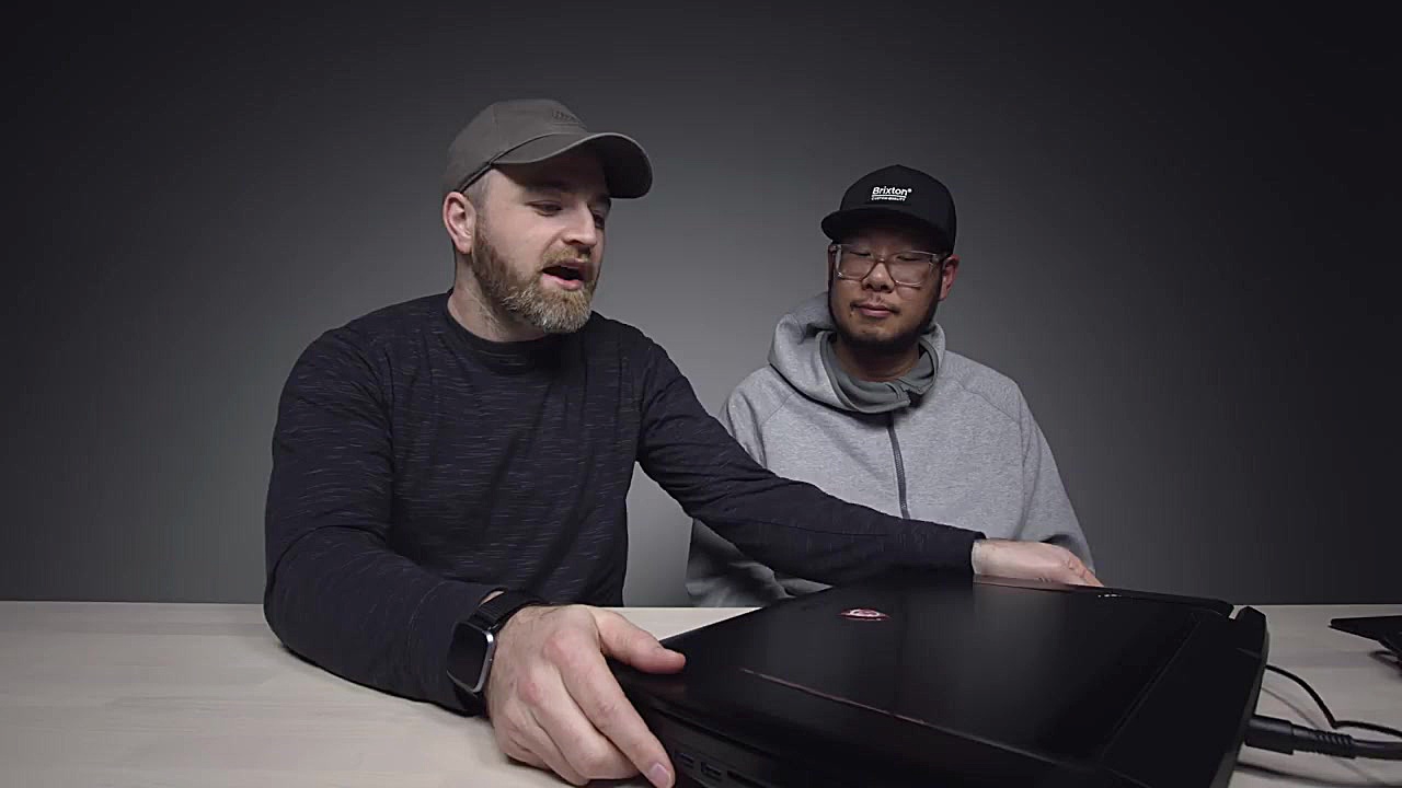 آنباکسینگ لپتاپ گیمینگ MSI MSI...