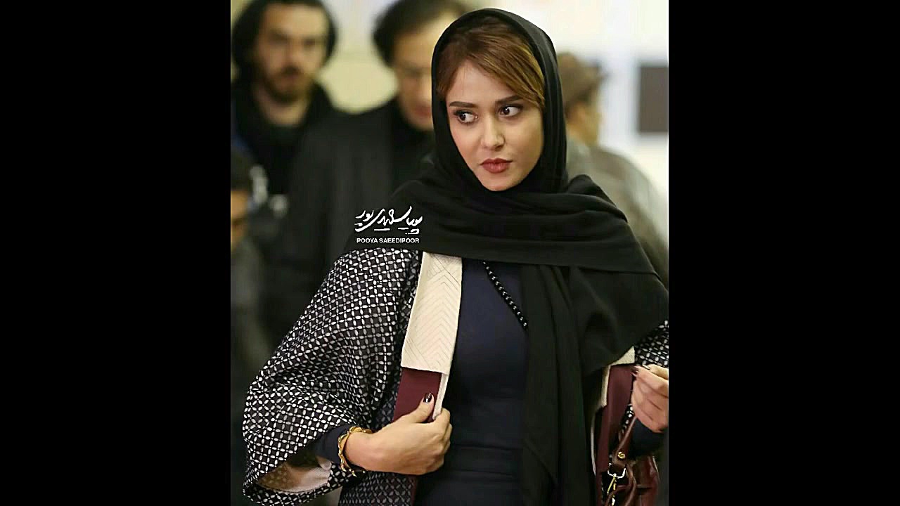 زندگینامه پریناز ایزدیار