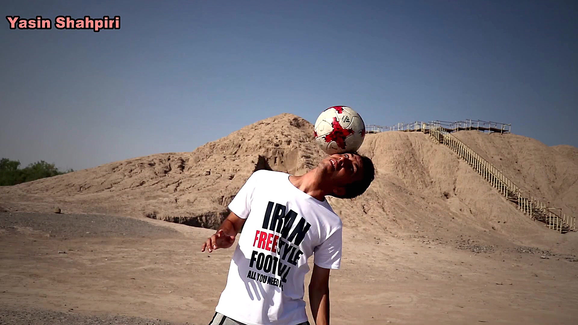 فوتبال نمایشی در جیرفت کرمان ا...