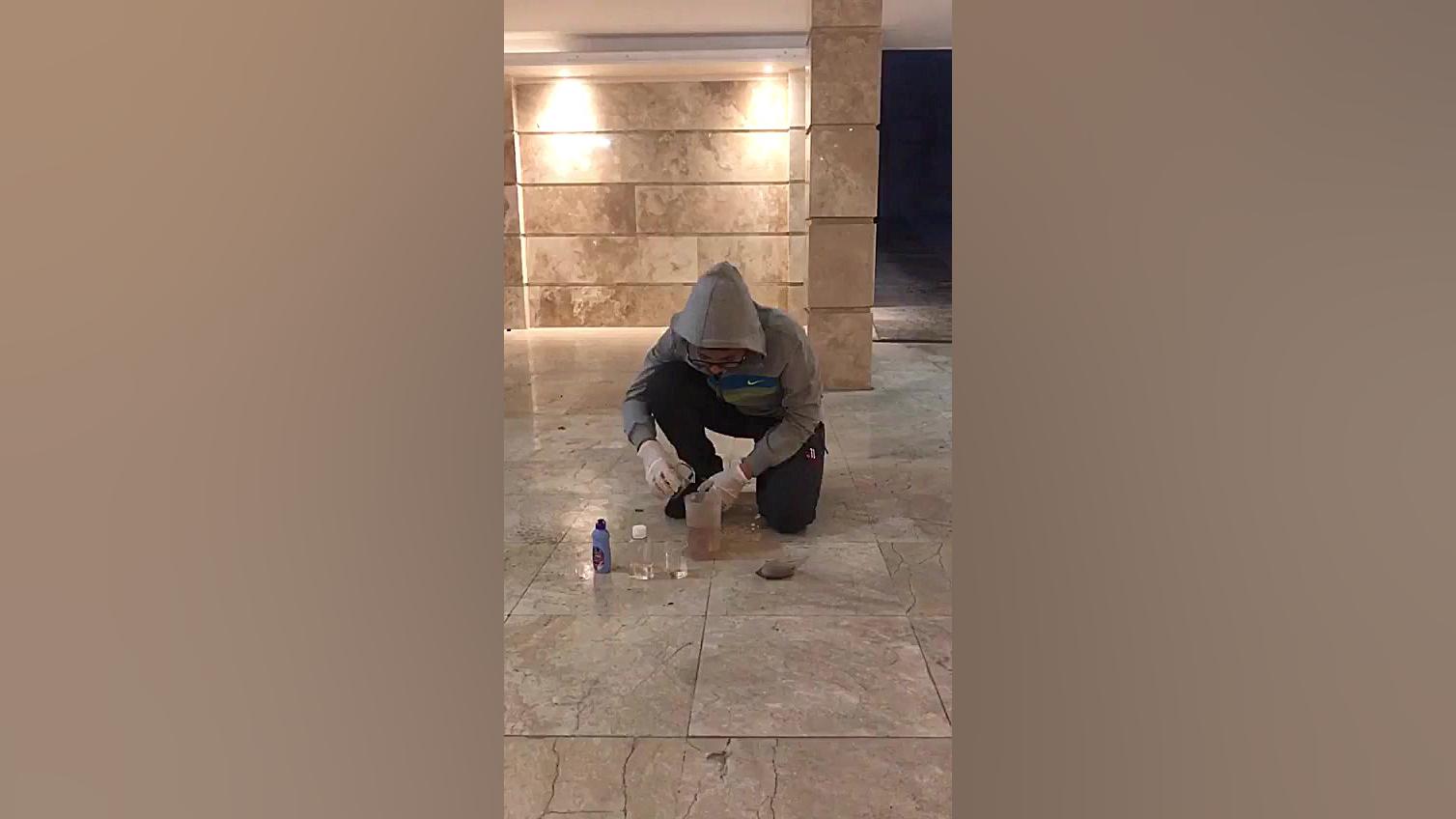 ترکیب پتاسیم پرمنگنات و آب اکس...