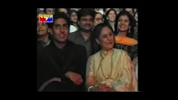 هندی. مجسمه امیتا باچان