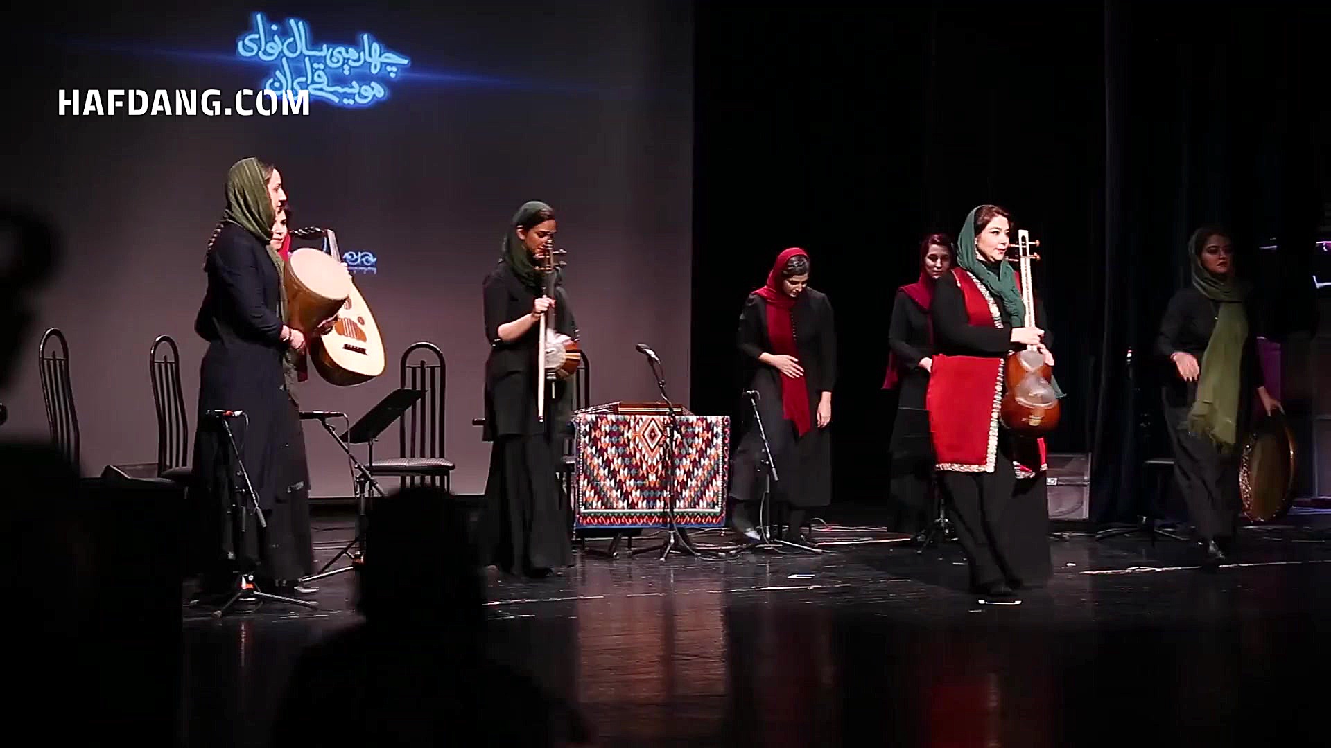 اجرای گروه راستان در چهارمین س...