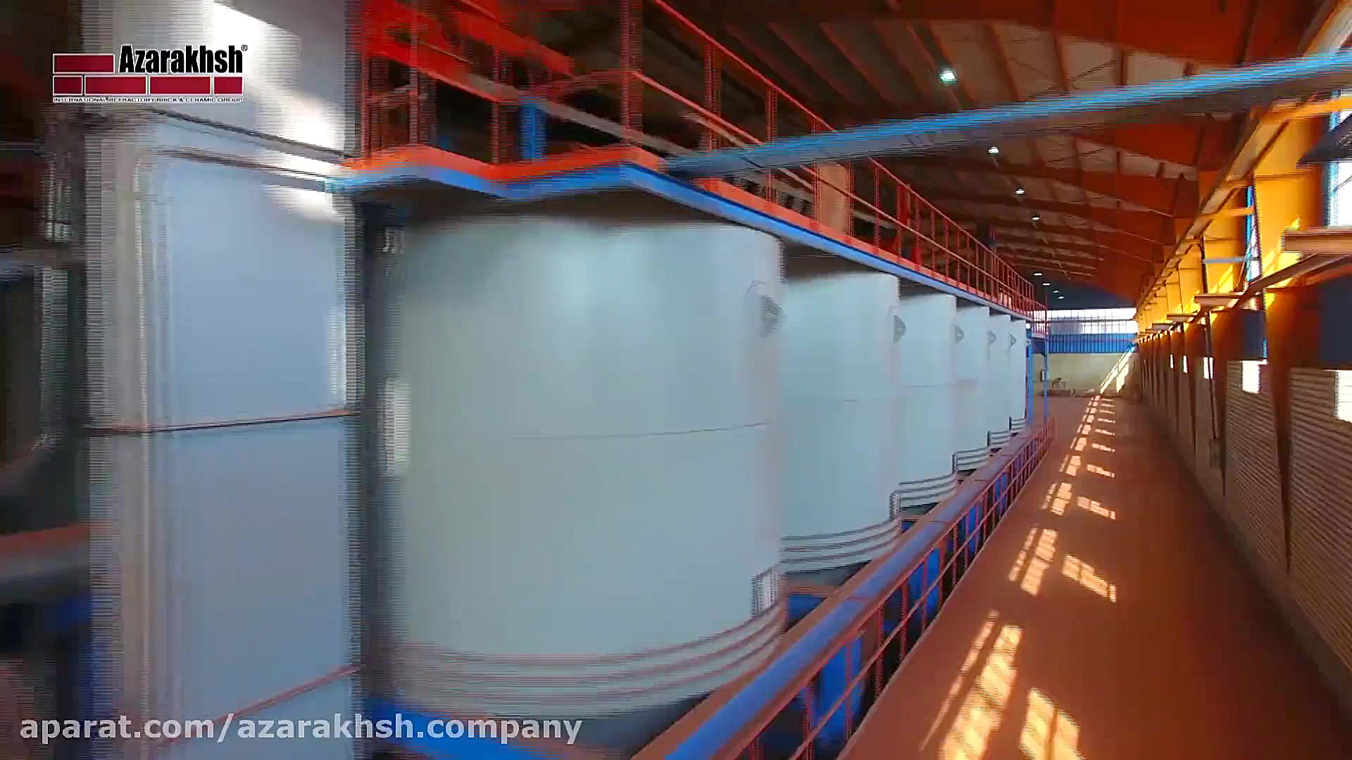 آذرخش آمیزه ای از اصالت , نوآو...