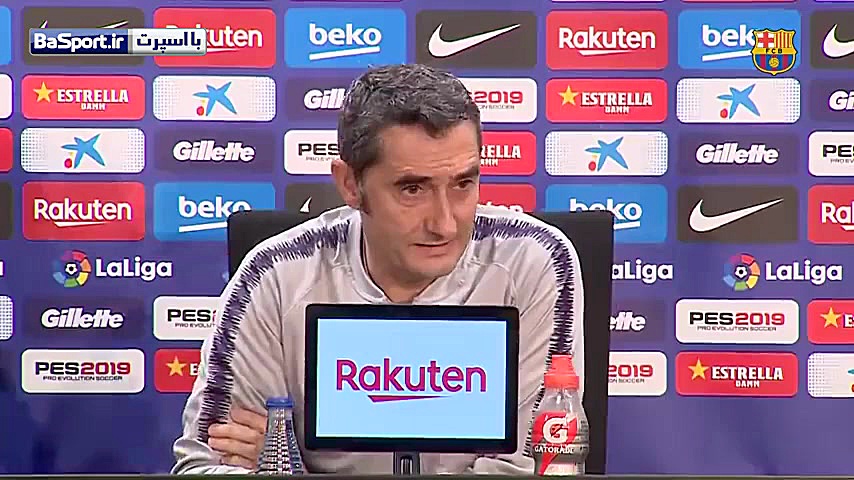 ادای احترام بازیکنان بارسلونا...