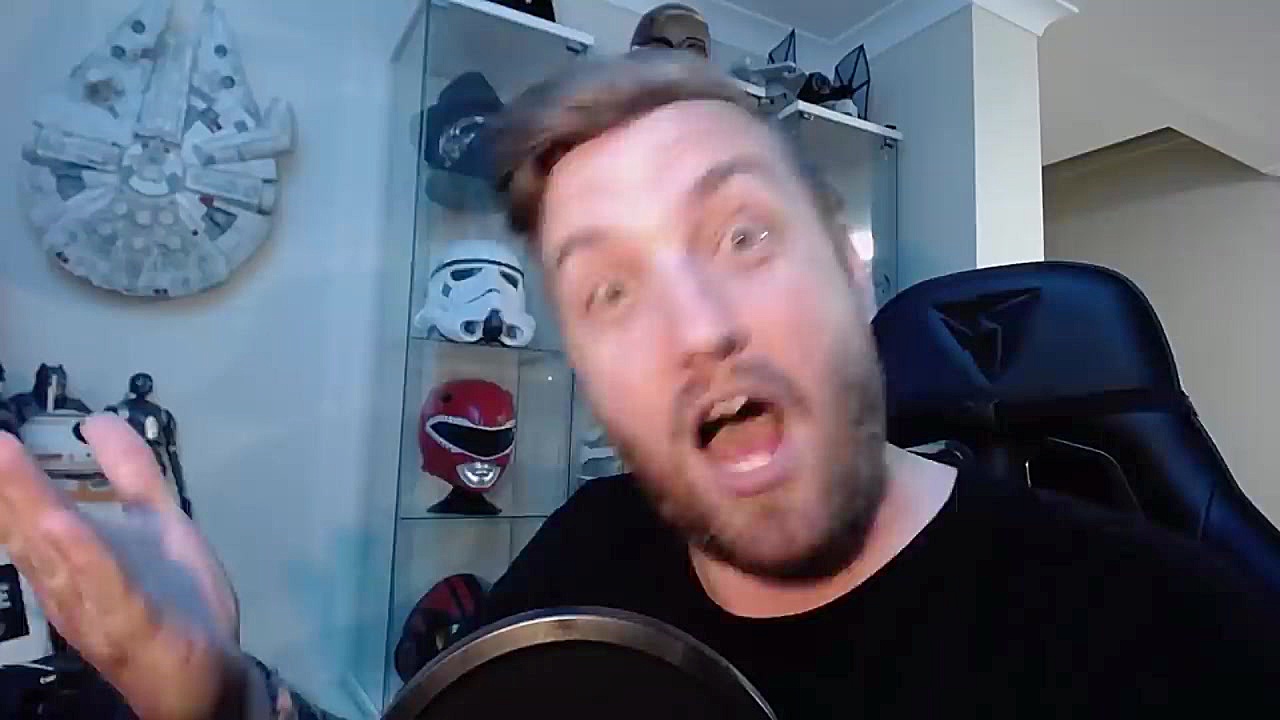 واکنش هواداران به تریلر رسمی ا...